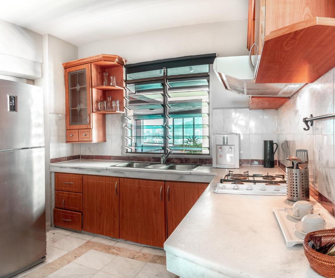 Apartment Century Bay Private Residences