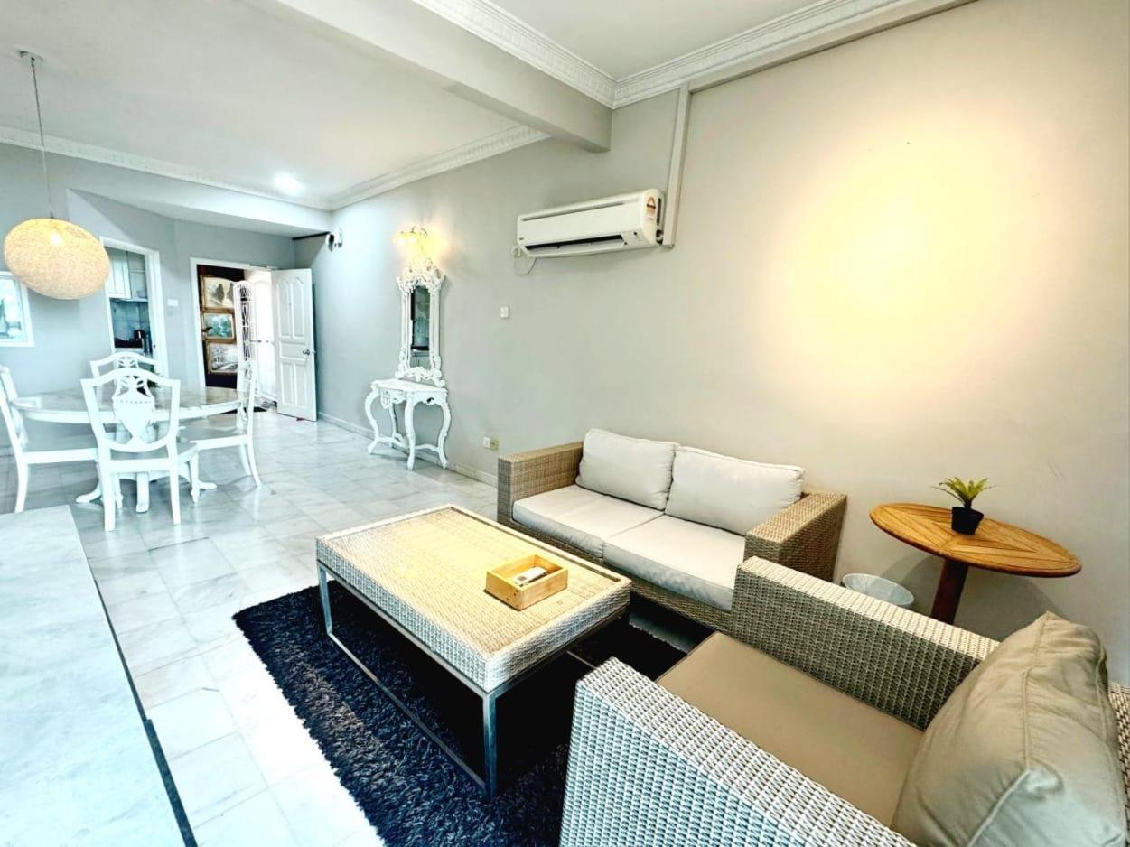 Century Bay Private Residences Apartment